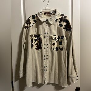 Cute cow print jacket from buckle